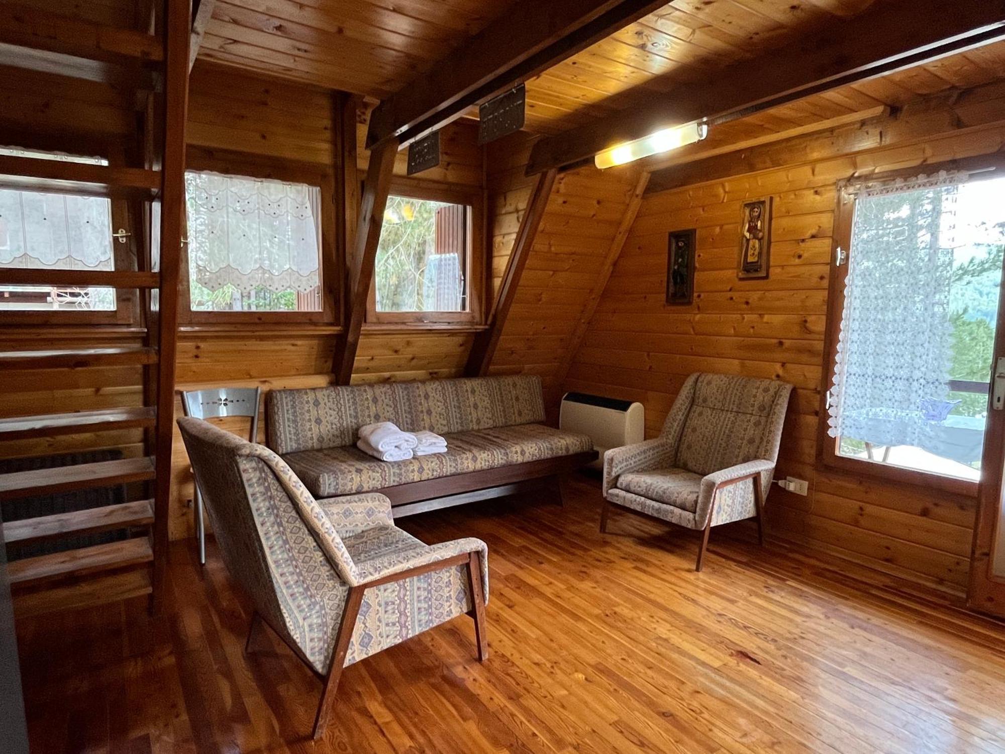 Chalet Natura La Taverna Dei 3 Porcellini Cavaliere  Zewnętrze zdjęcie