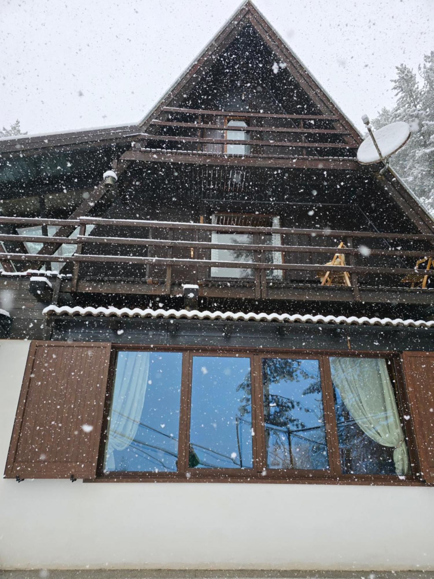 Chalet Natura La Taverna Dei 3 Porcellini Cavaliere  Zewnętrze zdjęcie